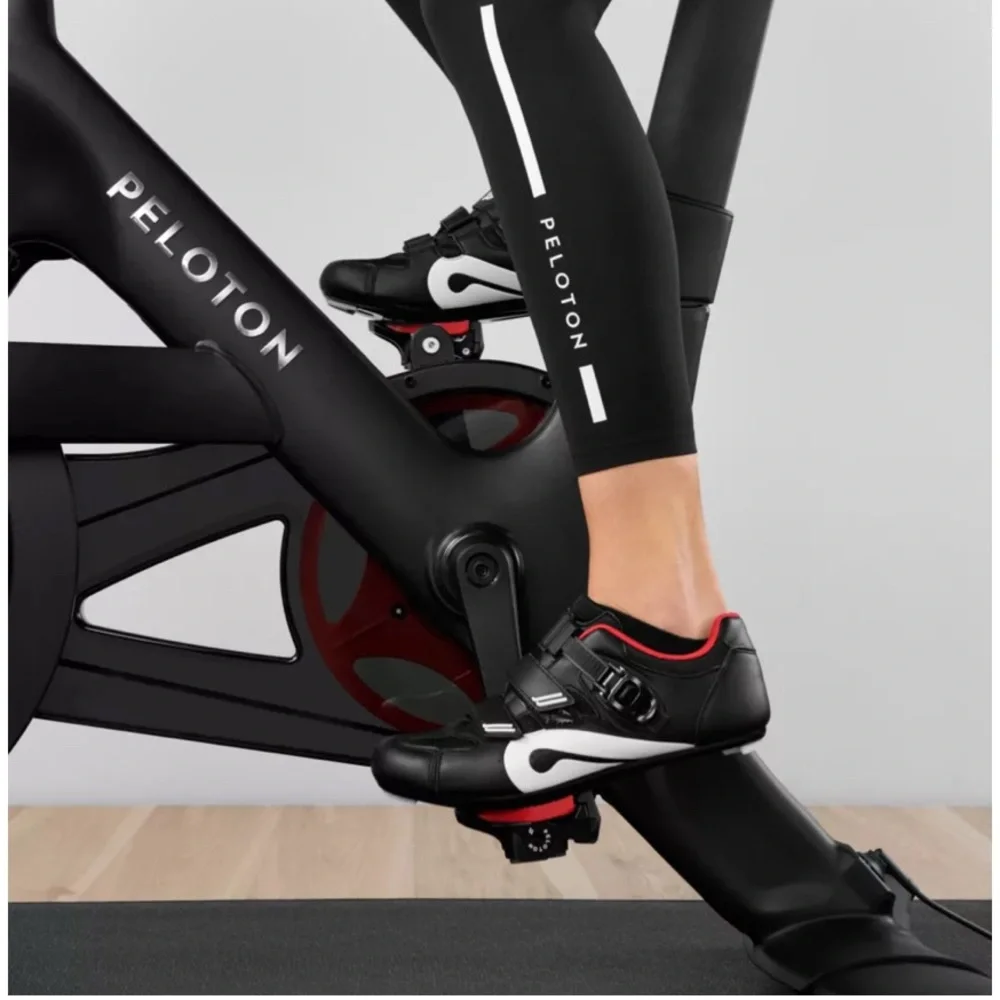 Peloton Cycling Shoes Size 42 Womens US 11 Black